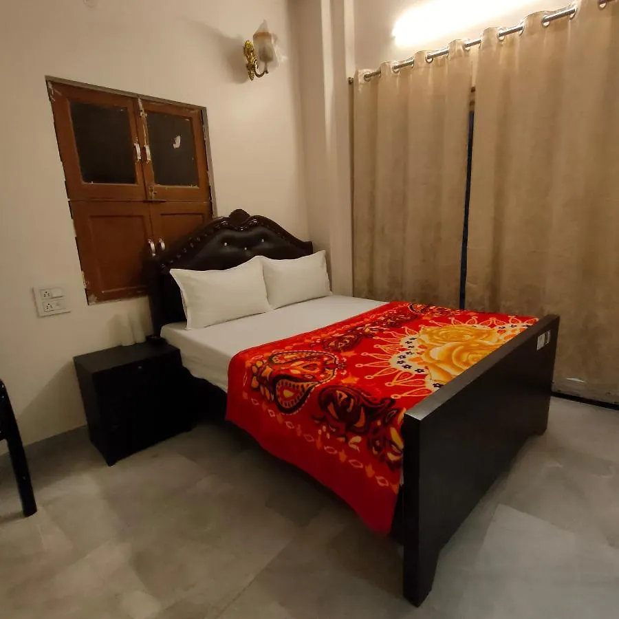 Hotel Shanti Inn Varanasi 2*,  India