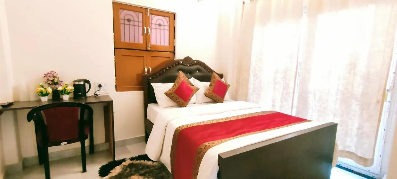 Hotel Shanti Inn Varanasi 2*,  India